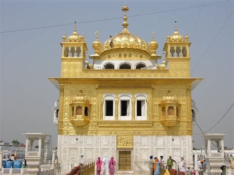 Gurdwara Sri Darbar Sahib Tarn Taran | Discover Sikhism