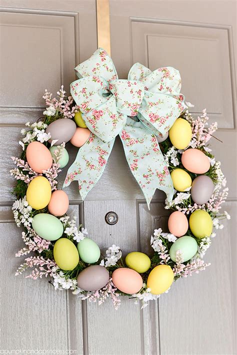 Easter Egg Wreath - pretty pastels. Easter decor. Front door decor ...