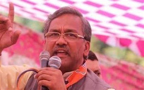 In a move to restrict "leaks", Uttarakhand government bans the entry of media persons in offices