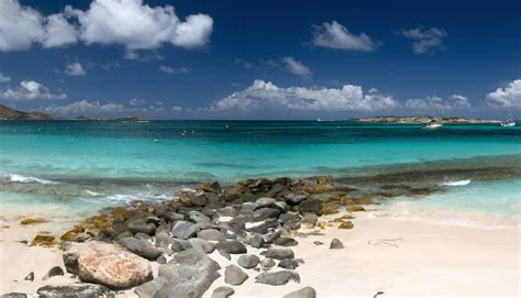 Beach weather in Orient Bay, St Maarten, St Martin in October