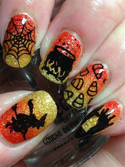 Canadian Nail Fanatic: Halloween Gradient