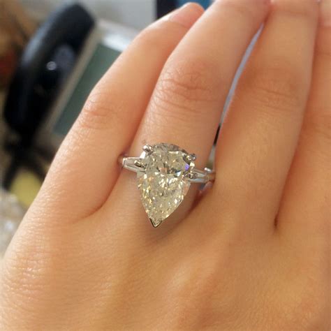 22 Best Pear Shaped Diamond Engagement Rings - Home, Family, Style and Art Ideas