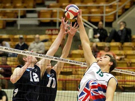 May Madness: UH Mānoa Volleyball Faces No. 1 Ohio State in Final Four Semi