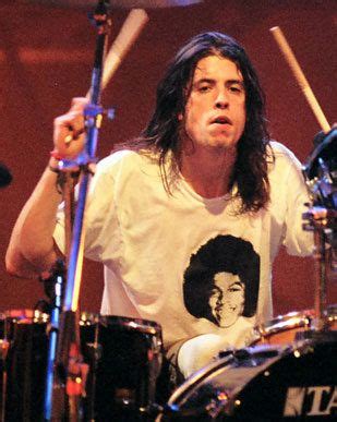 Dave Grohl MTV Live and Loud (1993) #Nirvana | Dave grohl, Foo fighters ...