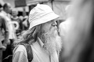 Bearded hat | BW/Germany | Jörg Schreier | Flickr