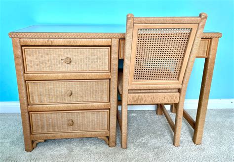 Henry Link Lexington Wicker 4 Drawer Desk and Chair – KLM Luxury Consignment