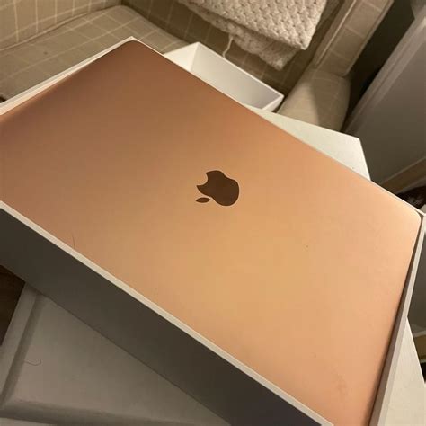 MacBook Air 2020 M1 - Gold 256GB in N1 Islington for £560.00 for sale ...