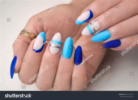 Details more than 148 aqua blue nails with glitter super hot - ceg.edu.vn