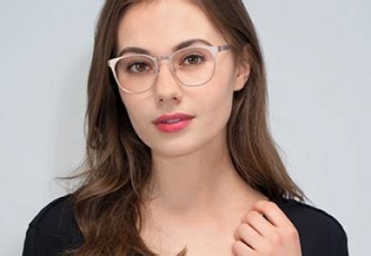 Aesthetic Glasses In 2023 – Classic Frames Are Again In Vogue