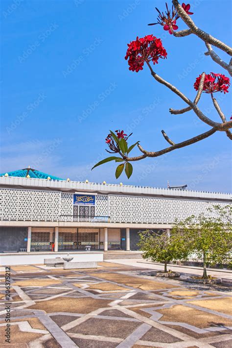 Masjid Negara National Mosque view in Kuala Lumpur, Malaysia Stock ...