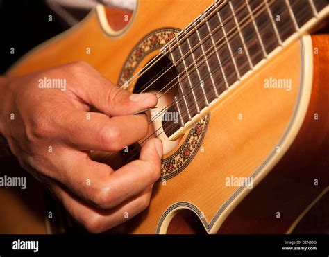 Cuatro instrument hi-res stock photography and images - Alamy