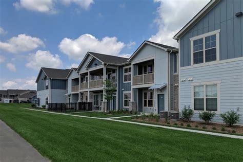 Sun Prairie, WI Townhome Apartments for Rent | Springs at Sun Prairie