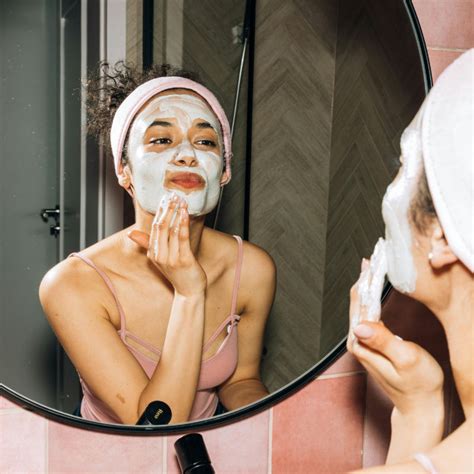 Skincare routine in 20s: A comprehensive guide for a glowing complexion