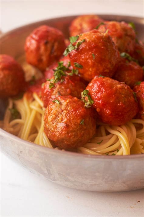 How To Cook Frozen Meatballs - Recipes From A Pantry