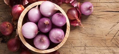 What Are Shallots? Benefits, Uses and How to Cook - Dr. Axe