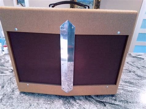 Need info on Victoria Amps | The Canadian Guitar Forum