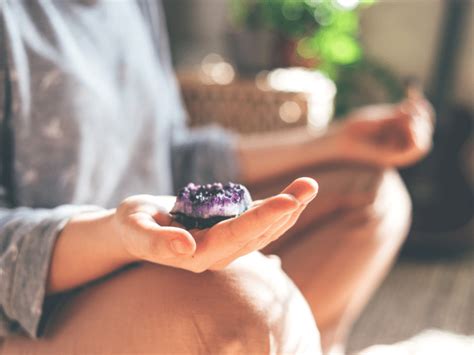 The 7 Most Powerful Meditation Crystals & How to Use Them