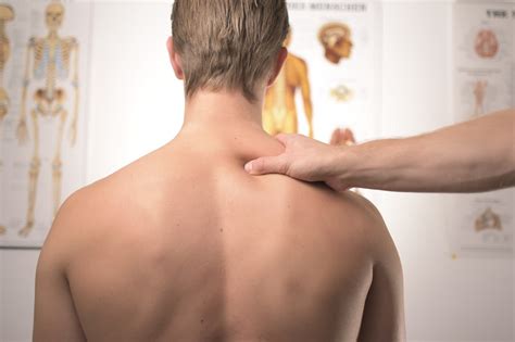 Activator Method Chiropractic Adjustment | 3D Integrated Medical