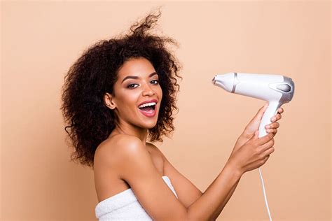 Top 5 Best Blow Dryers for Natural Curly Hair: Review and Buying Guide