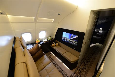 Etihad A380 First Class Apartment Review - SamChui.com