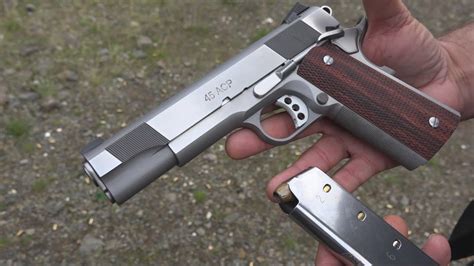 Les Baer Custom Carry 1911 with Carry Rounds (HD) - YouTube