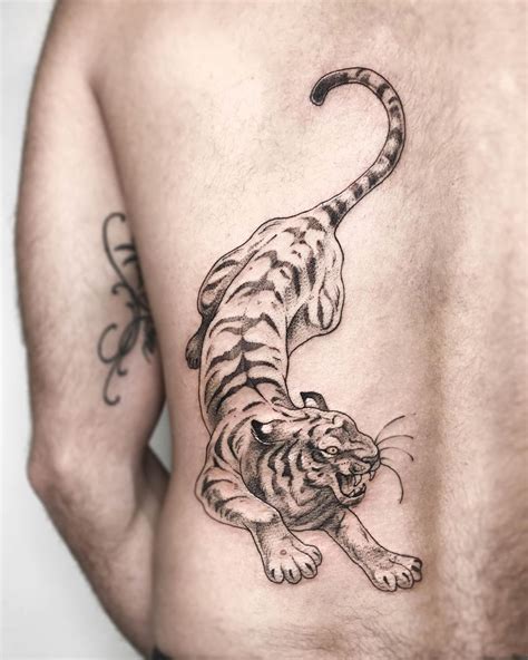 Tiger tattoo by Jana