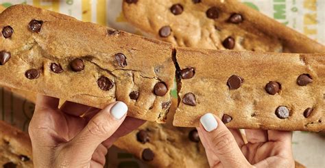 Subway restaurants plan to add footlong cookie in 2024 | Nation's Restaurant News