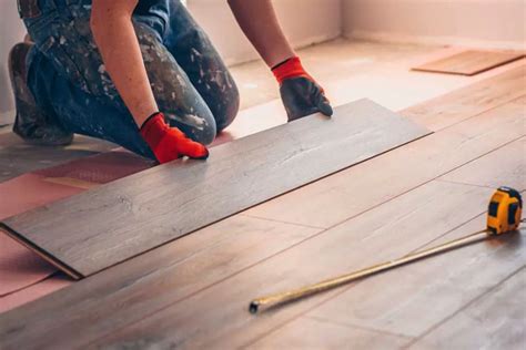 Floor Installation – SMART CONSTRUCTION