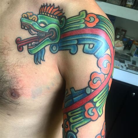 Tatuaje ceremonial, Quetzalcoatl azteca, danza azteca y temazcales, arte, Hecho por Osvaldo ...