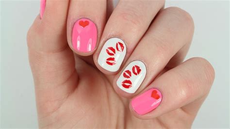 Kiss Nail Art Tutorial in 2023 | Valentine's day nails, Valentine nail art, Nail art