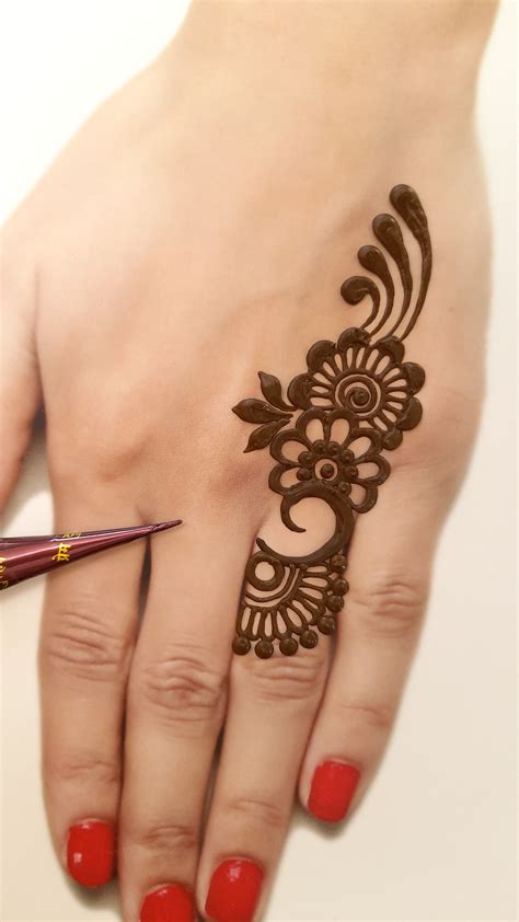 Ring Mehndi Design, Finger Mehendi Designs, Palm Mehndi Design, Circle ...