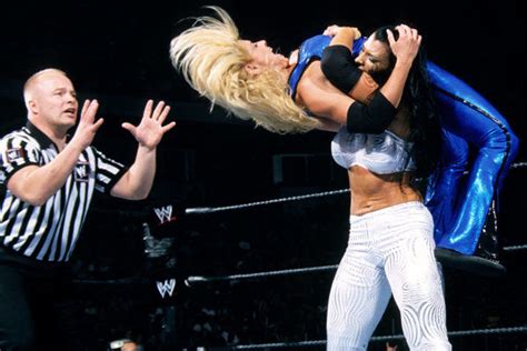 5 WWE Women's Feuds That Ruled (And 5 That Sucked) – Page 2