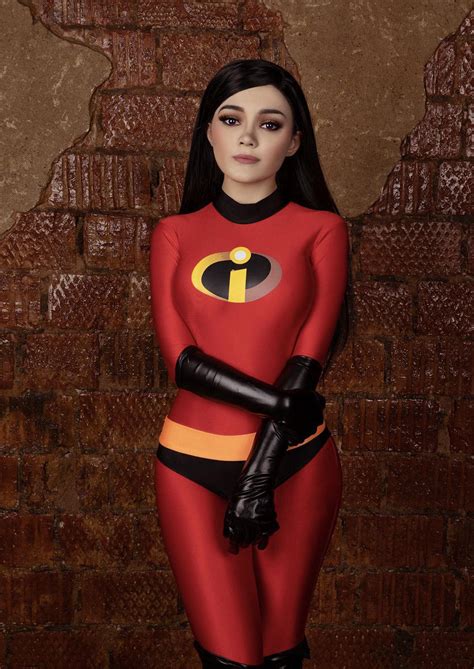 Violet Parr cosplay by Kalinka Fox : r/pics