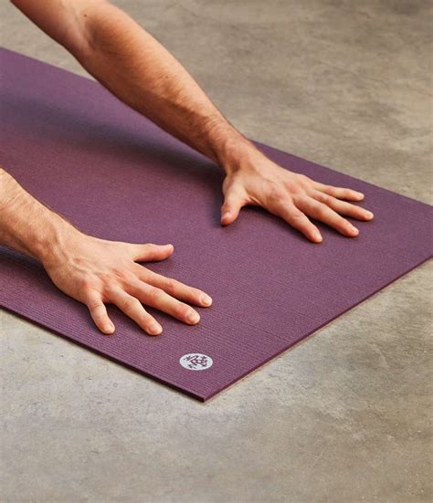 Manduka Prolite Yoga Mat Indulge - YogaWalls