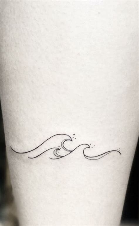 Minimalist sea tattoo in 2021 | Tiny tattoos, Minimalist tattoo, Cute tiny tattoos