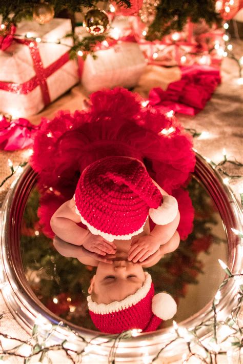 Baby s first christmas photoshoot ideas – Artofit