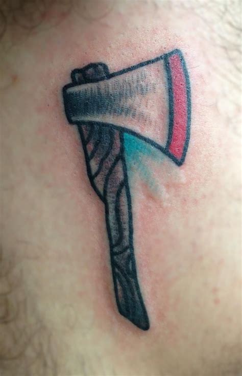 traditional axe tattoo | Axe tattoo, Tattoos, Old school tattoo