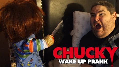 THE CHUCKY DOLL WAKE-UP PRANK!! - YouTube