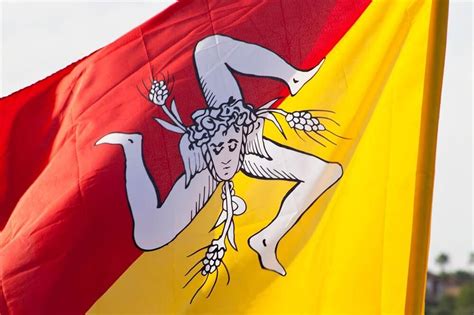 Fly Breeze 3x5 Foot Sicily Flag - Anley Flags