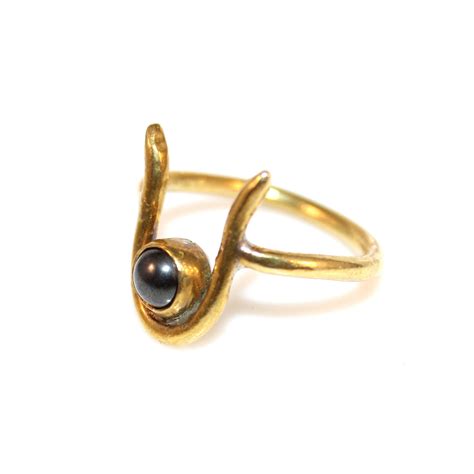 Hathor Ring – temerity jewelry