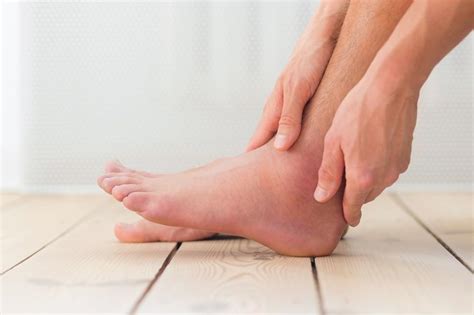 At-Home Treatments For a Sprain: Thomas F. Saylor, M.D.: Board ...