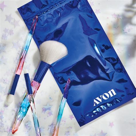 Online Brochure by | Brush set, Avon, Velvet lipstick