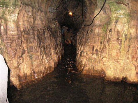 Gupt Godavari Caves, Chitrakoot - Location, Travel Guide, Places to see