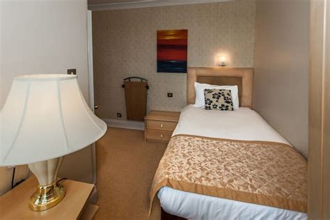 Heathlands Hotel Bournemouth Bournemouth | Bookonline.com