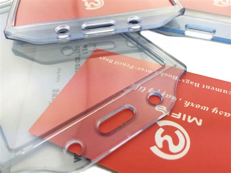 Plastic Filing And Storage - Card Holder - Transparent Hard Plastic ID Badge Holder - Mifia ...