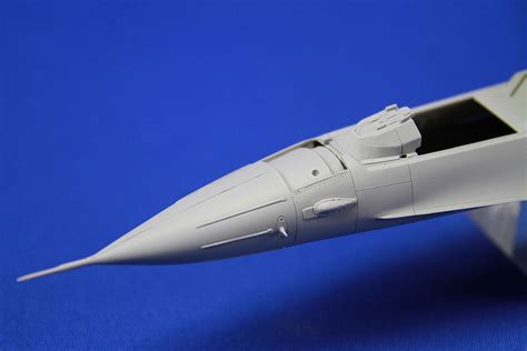 F-16 MLU correct nose