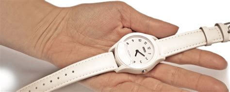 Fall Alarm Watch: Stylish Wrist Alarm with 24-Hour Support - Careline365