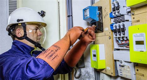 Electricité. Compteur Linky : installation sous haute tension