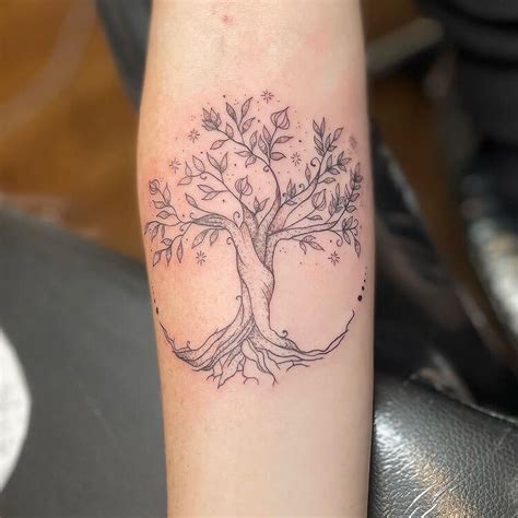 22 Tree of Life Tattoo Ideas for Women and Their Meaning - Mom's Got the Stuff