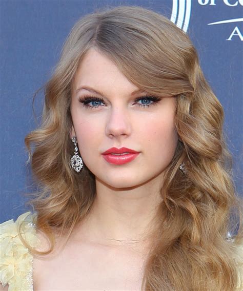 26+ taylor swift haircut 2021 - RhoanneElicia